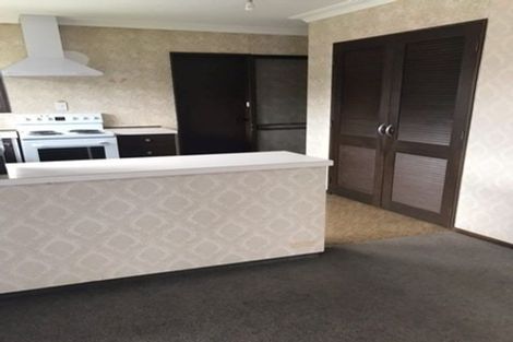 Photo of property in 2/17 Myres Street, Otumoetai, Tauranga, 3110