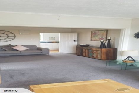 Photo of property in 22 Philson Terrace, Browns Bay, Auckland, 0630