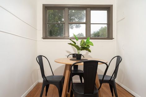 Photo of property in 29 Sidlaw Street, Strathmore Park, Wellington, 6022