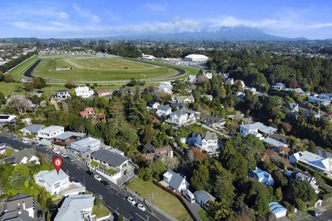 Photo of property in 41 Cameron Street, New Plymouth, 4310