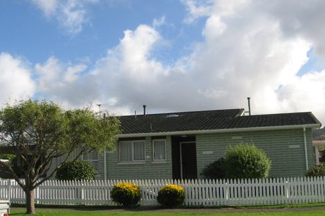 Photo of property in 3 Chesney Street, Avalon, Lower Hutt, 5011