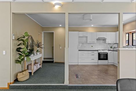 Photo of property in 14 Kawarau Place, Frankton, Queenstown, 9300