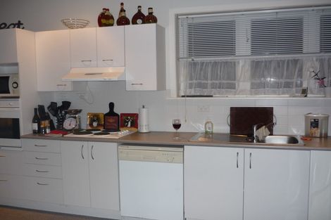 Photo of property in 21 Alberta Street, Point Chevalier, Auckland, 1022