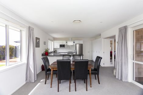 Photo of property in 3b Weston Road, Holmes Hill, Oamaru, 9401