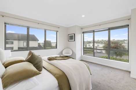 Photo of property in 35 Remuremu Street, Long Bay, Auckland, 0630
