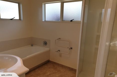 Photo of property in 47 Lagoon Way, West Harbour, Auckland, 0618