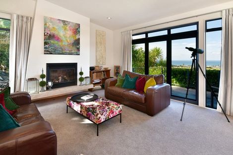 Photo of property in 15 Maire Road, Orewa, 0931