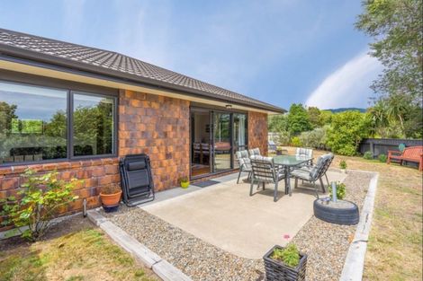Photo of property in 5 Fytfield Place, Paraparaumu, 5032