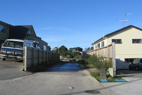 Photo of property in 41 Ballymore Drive, Pinehill, Auckland, 0632
