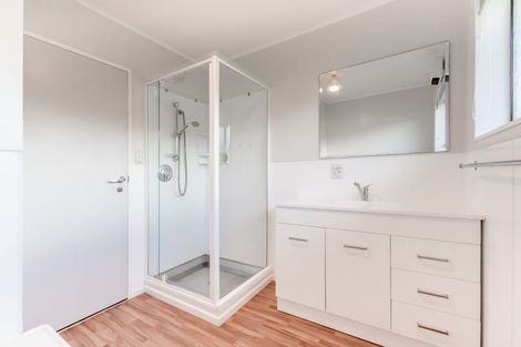 Photo of property in 10a Pohutukawa Crescent, Raumati Beach, Paraparaumu, 5032