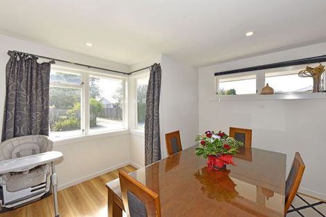 Photo of property in 2a Curzon Place, Parklands, Christchurch, 8083