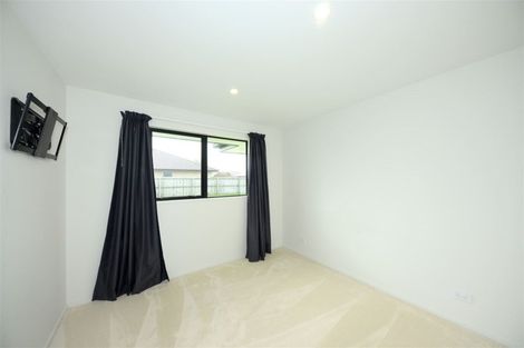Photo of property in 6 Marble Court, Rolleston, 7614