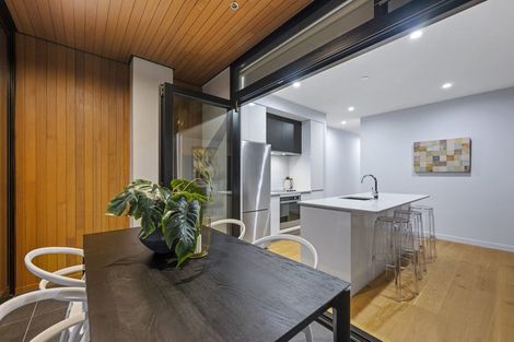 Photo of property in Frank Sargeson Apts, 505/80 Anzac Street, Takapuna, Auckland, 0622