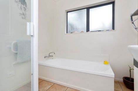 Photo of property in 71b Konini Road, Titirangi, Auckland, 0604