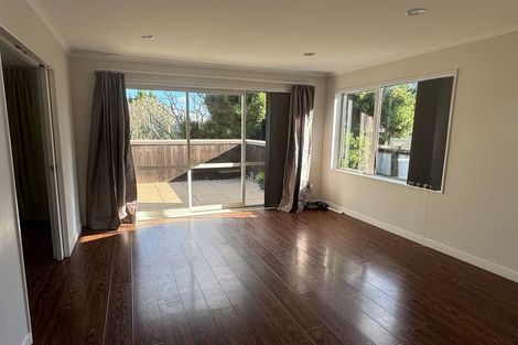 Photo of property in 37 Charles Dickens Drive, Mellons Bay, Auckland, 2014