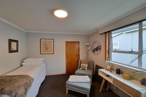 Photo of property in 50 Pendarves Street, New Plymouth, 4310