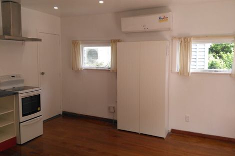 Photo of property in 357 Ohiro Road, Brooklyn, Wellington, 6021
