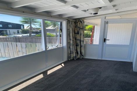 Photo of property in 51 Lonsdale Street, New Brighton, Christchurch, 8083