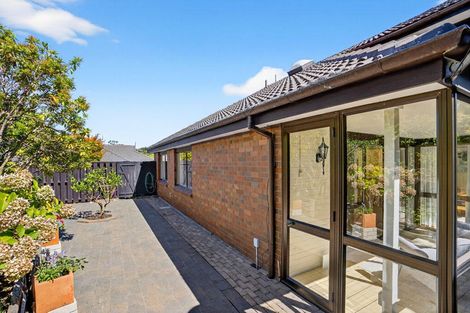 Photo of property in 4/1 Penzance Road, Mairangi Bay, Auckland, 0630