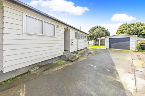 Photo of property in 342 Roscommon Road, Clendon Park, Auckland, 2103