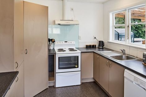 Photo of property in 9 Bledisloe Crescent, Wainuiomata, Lower Hutt, 5014