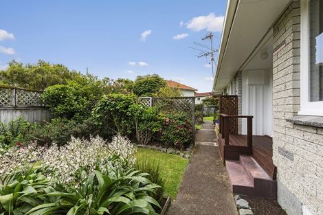 Photo of property in 8/238 Muritai Road, Eastbourne, Lower Hutt, 5013