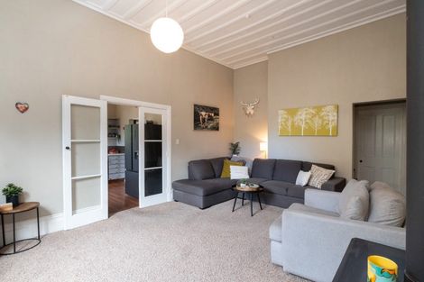 Photo of property in 11a Main Street, Hospital Hill, Napier, 4110