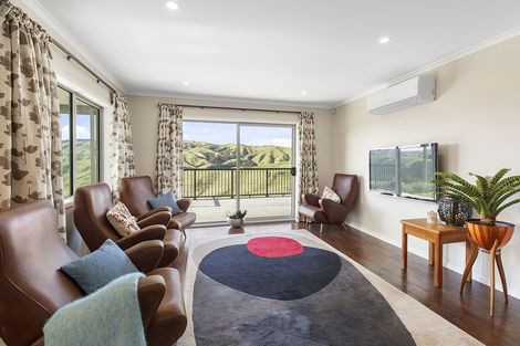 Photo of property in 54 Mo Street, Camborne, Porirua, 5026