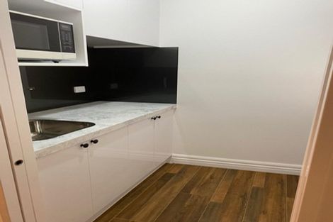 Photo of property in 18 Matahae Drive, Flat Bush, Auckland, 2019