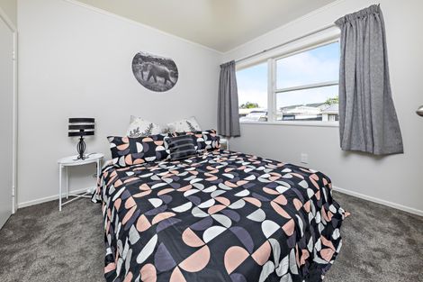 Photo of property in 16 Lyncroft Street, Mangere East, Auckland, 2024