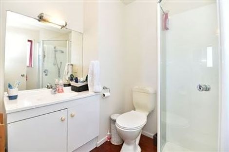 Photo of property in 33a Florence Avenue, Orewa, 0931