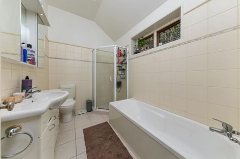 Photo of property in 1g/2 Weranui Road, Waiwera, Orewa, 0994