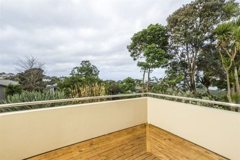 Photo of property in 1/9 Auld Street, Torbay, Auckland, 0630