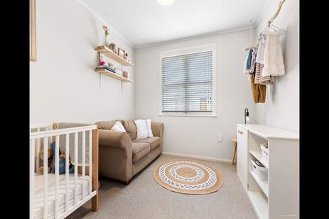 Photo of property in 37b Cobham Crescent, Kelston, Auckland, 0602