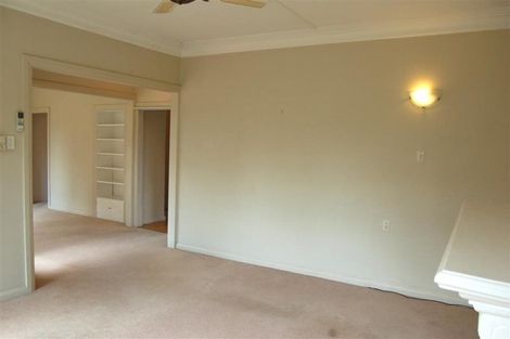 Photo of property in 216 Saint Leonards Avenue, Saint Leonards, Hastings, 4120