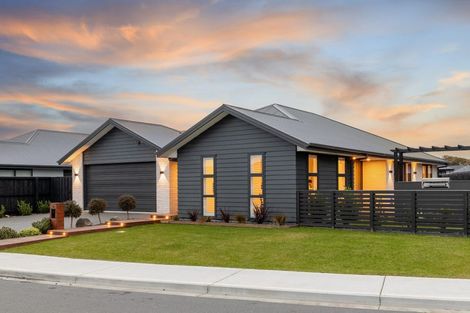 Photo of property in 13 Stackwood Avenue, Woodend, 7610