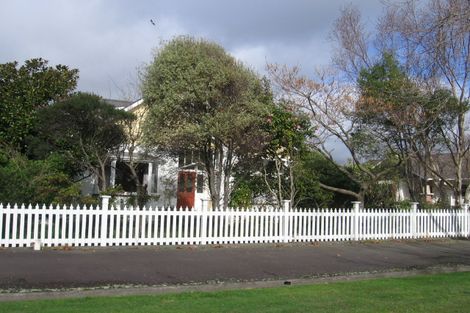 Photo of property in 24 Stanley Avenue, Palmerston North, 4414