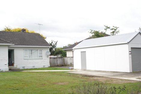 Photo of property in 23 Savage Crescent, West End, Palmerston North, 4412