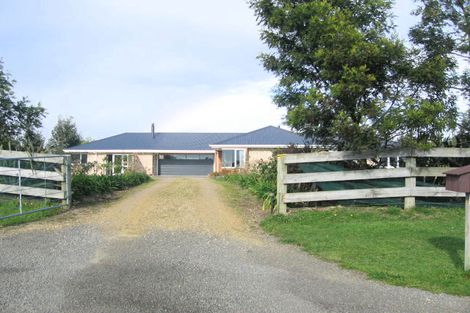 Photo of property in 58 Polson Hill Drive, Aokautere, Palmerston North, 4471