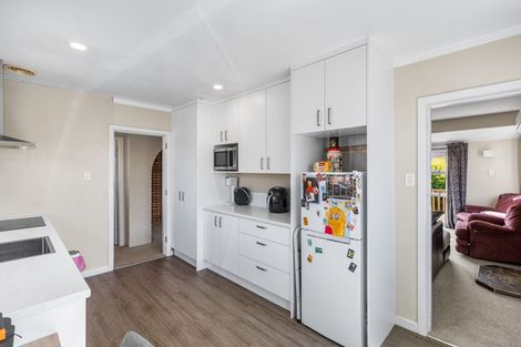 Photo of property in 35 Ontario Place, Wainoni, Christchurch, 8061