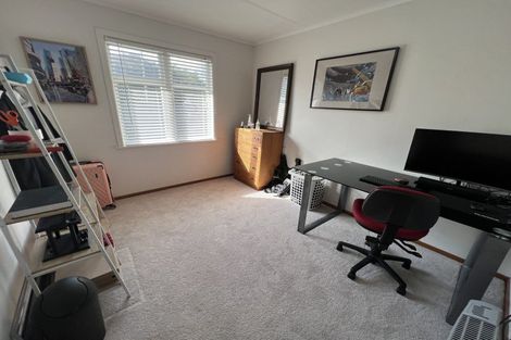 Photo of property in 1 Oriana Place, Highbury, Palmerston North, 4412