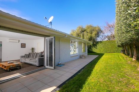 Photo of property in 57 Wainui Avenue, Point Chevalier, Auckland, 1022
