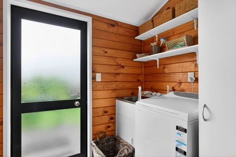 Photo of property in 203a Parkhurst Road, Parakai, 0830