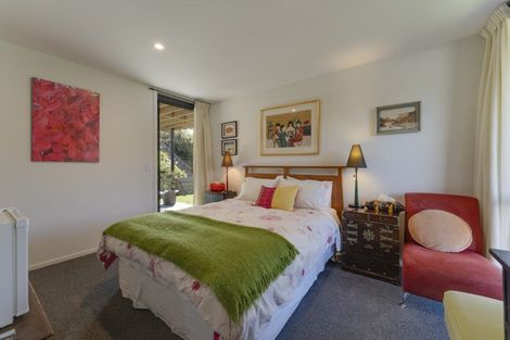 Photo of property in 33 Stratford Drive, Mount Pisa, Cromwell, 9383