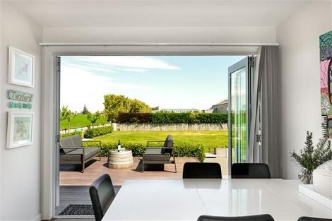 Photo of property in 55 Thompson Road, Twyford, Hastings, 4175