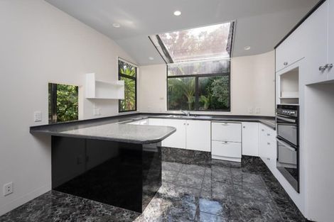 Photo of property in 65 Nevay Road, Miramar, Wellington, 6022