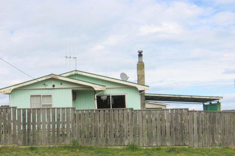Photo of property in 4 Hennessy Street East, Foxton Beach, Foxton, 4815