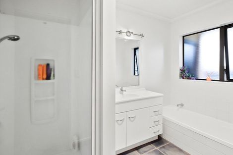 Photo of property in 17 Blairgowrie Place, Rototuna North, Hamilton, 3210