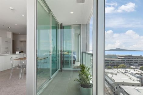 Photo of property in Sentinel Apartments, 1004/3 Northcroft Street, Takapuna, Auckland, 0622