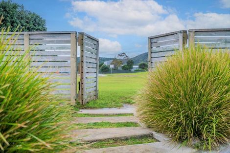 Photo of property in 100 Cordyline Crescent, Matarangi, Whitianga, 3592